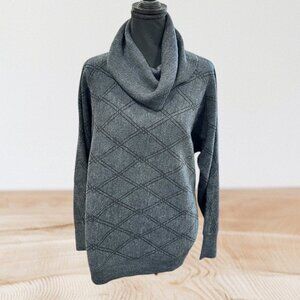 Charcoal Gray Diamond-Stitch Cowl Neck Sweater – Chic, Warm & Effortless 🖤